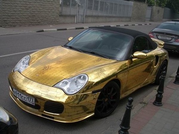 Zlate_Porsche.2